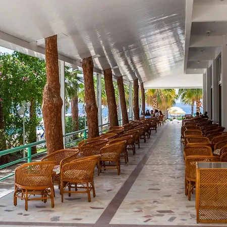 Grand Efe Hotel