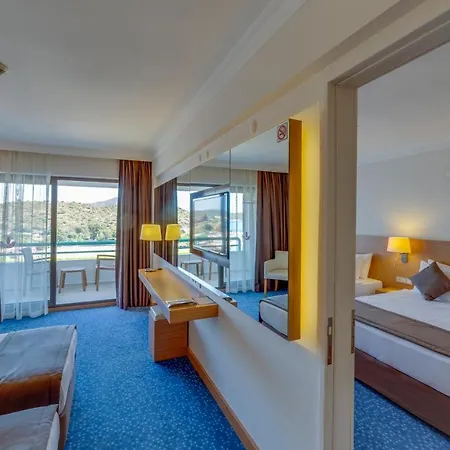 Grand Efe 4*