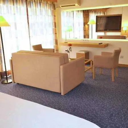 Grand Efe 4*
