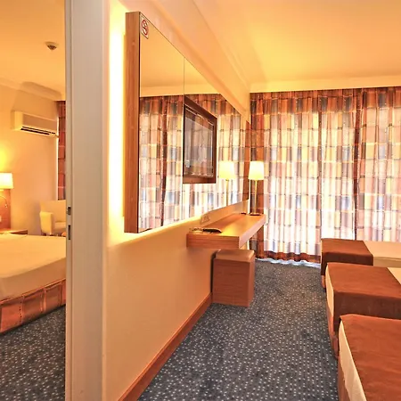 Hotel Grand Efe 4*